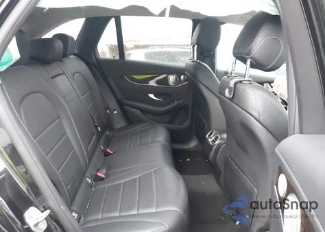 2017 Mercedes-Benz Glc 300 4Matic z USA, uszkodzony, nr VIN WDC0G4KB4HF140217